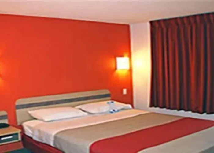 Hotel 6 Wy 3*